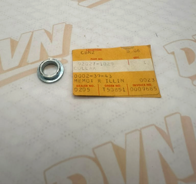 NEW OEM KAWASAKI 92027-1029 COLLAR