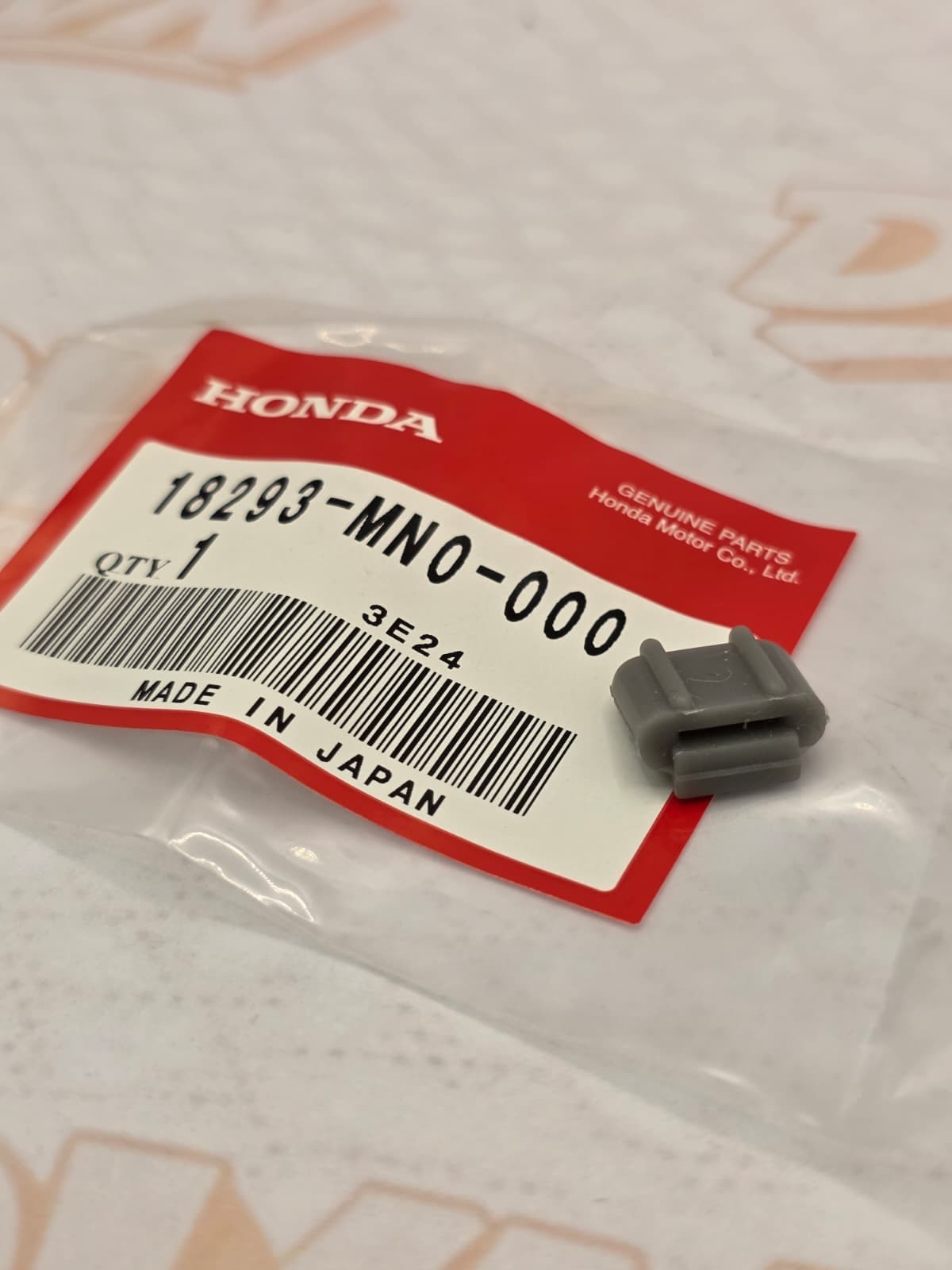 18293-MN0-000 Honda Muffler Protector Rubber for many motorcycles 1987-2023