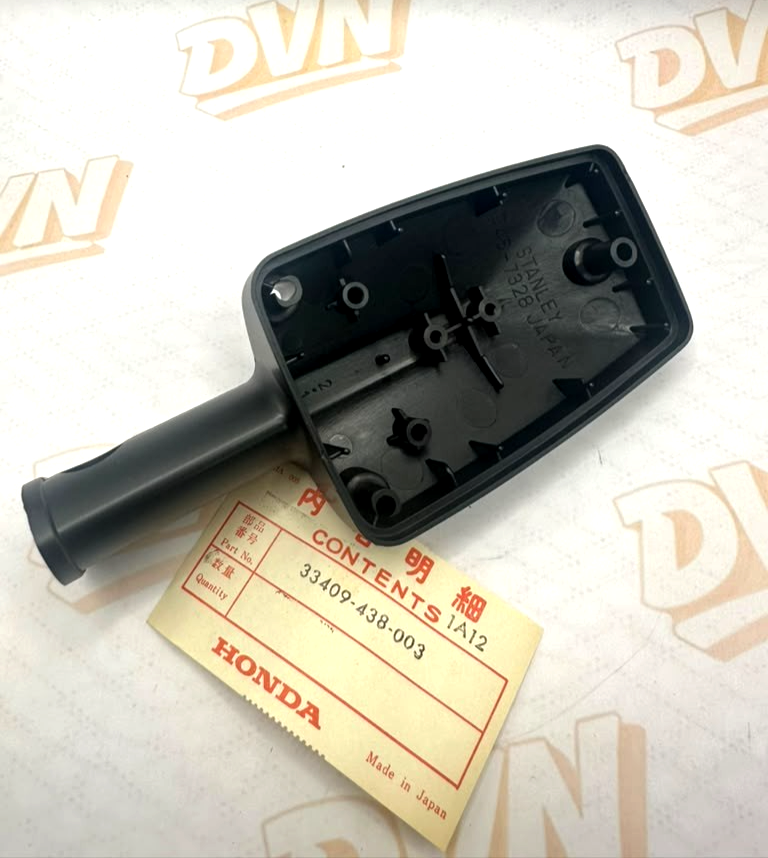 NOS HONDA  SUPER SPORT 750 TURN SIGNAL BASE  33409-438-003