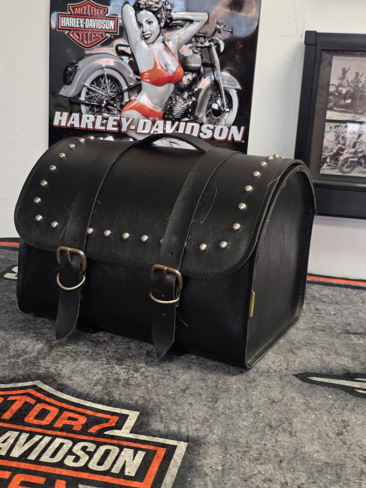 Willie & Max 58502-01 Ranger Studded Max Pax Saddle Bag Black Motorcycle Storage