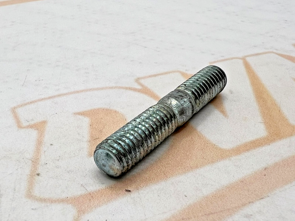 Suzuki CARB STUD BOLT 09108-06002 OEM NEW