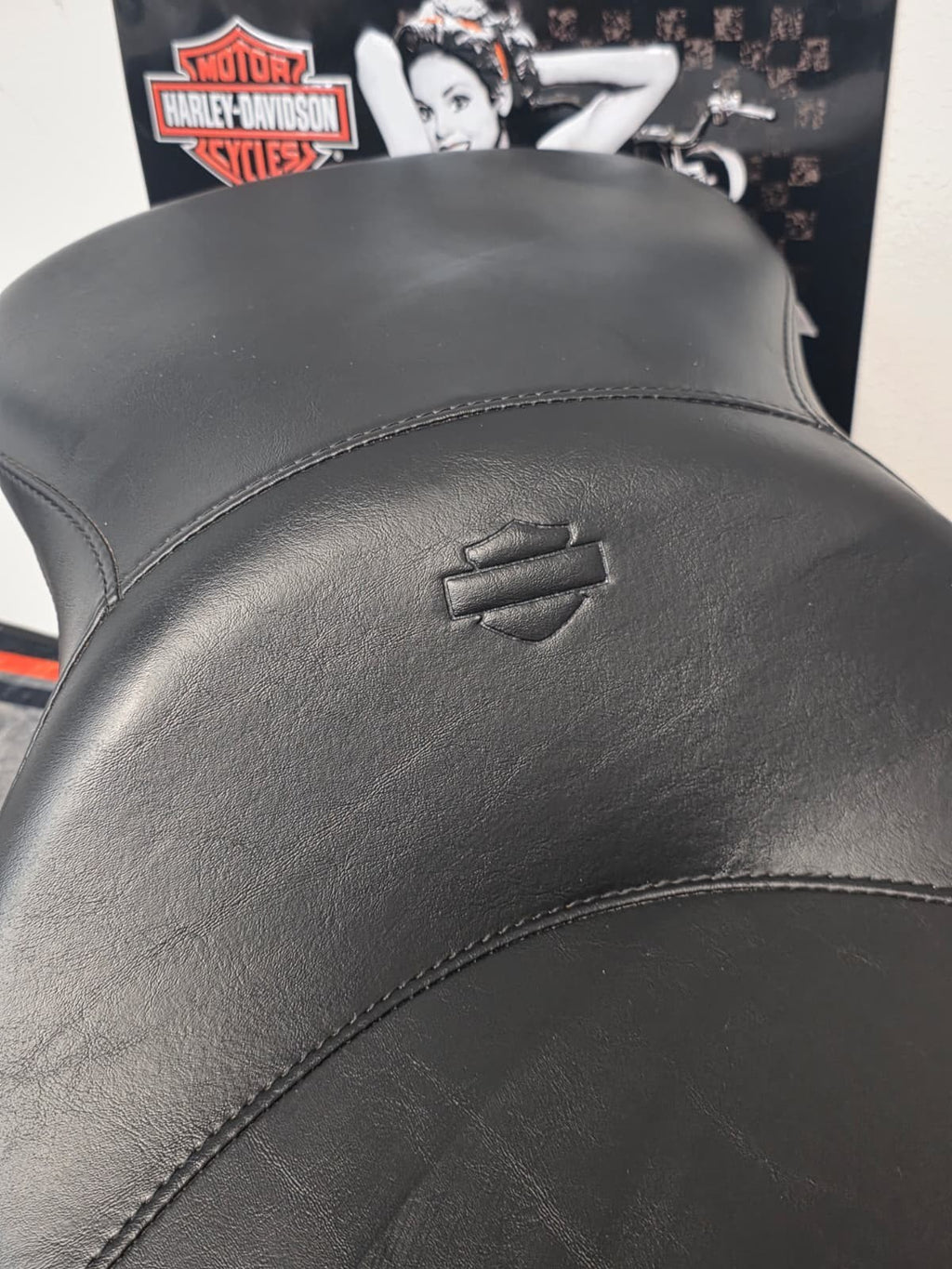 OEM 07-09 SPRINGER CVO Slim Deep Bucket Sundowner Seat Maximum Comfort