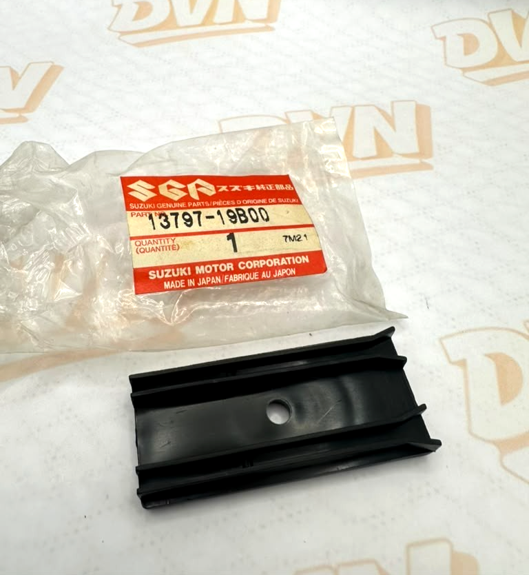SUZUKI SLIDER GUIDE 13797-19B00