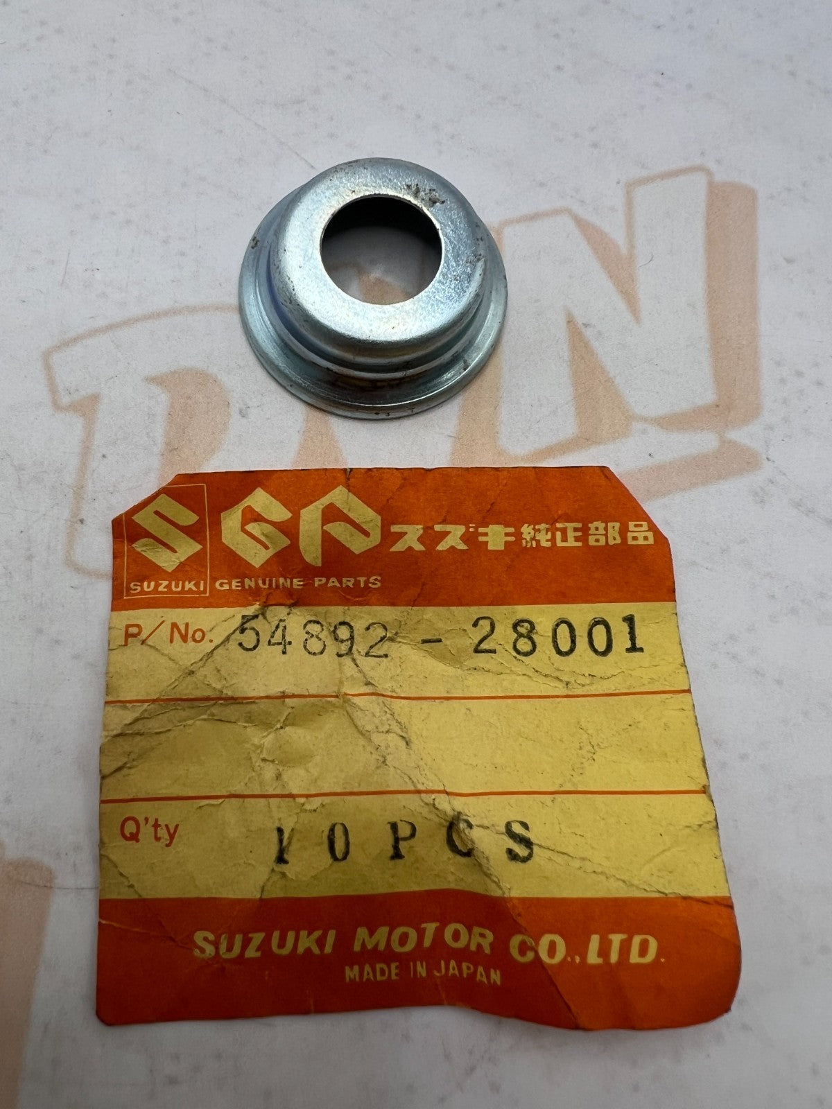 New OEM Suzuki 54892-28001 Dust Seal NOS