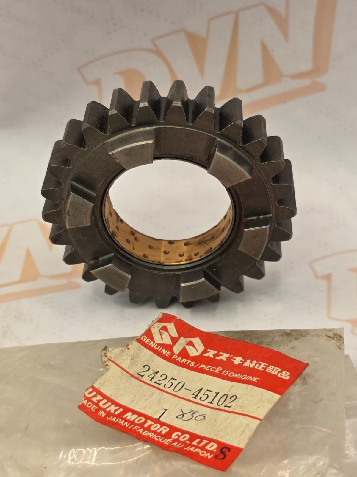 NOS New Suzuki GS1000 GS1100 GS850 5th Drive Gear  24250-45102