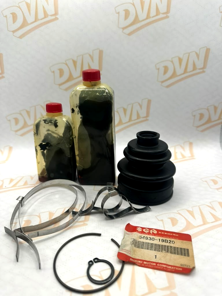SUZUKI NOS LT-A500 LT-F250 LT-F300 LT-F500 OUTER BOOT SET 54930-19B20