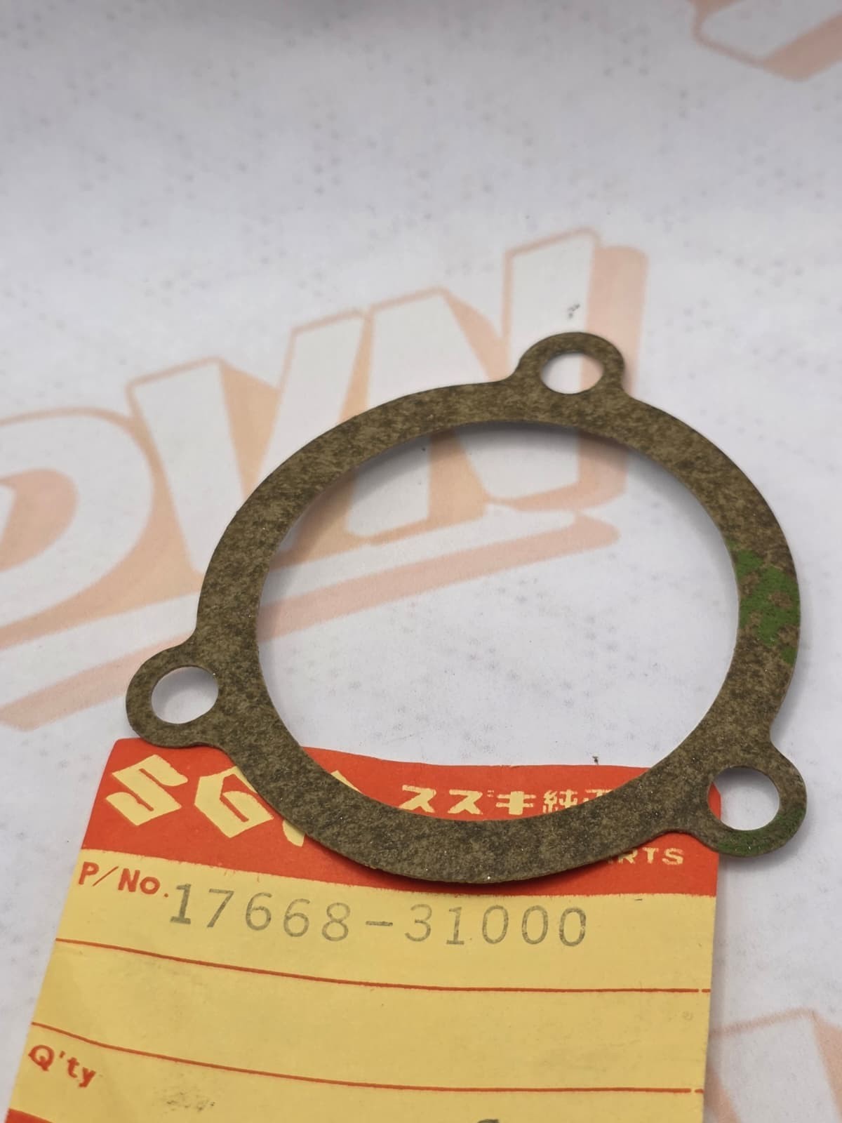 NOS SUZUKI 1972-77 GT750 WATER BUFFALO THERMOSTAT COVER GASKET 17668-31000 OEM