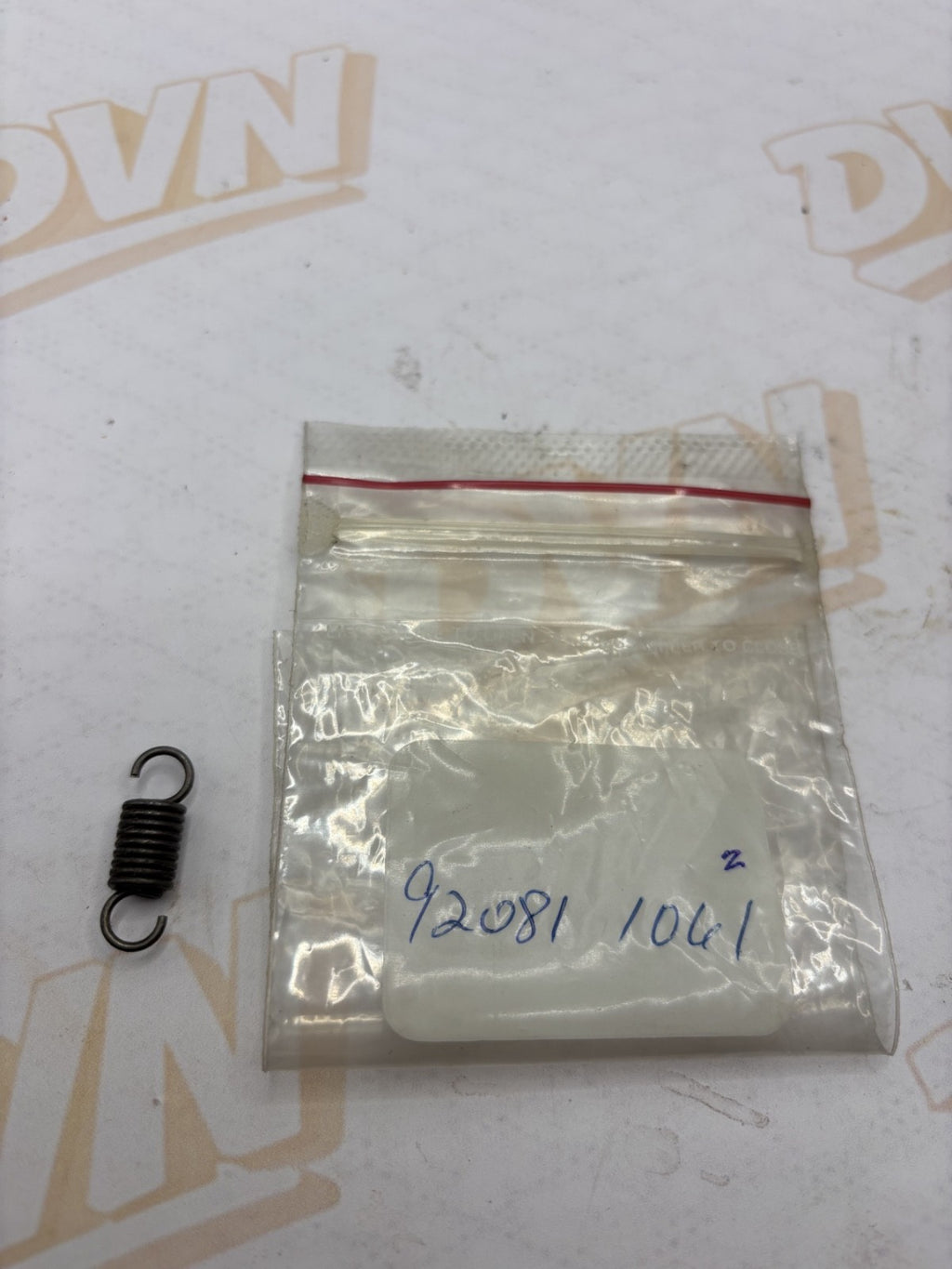 NOS Kawasaki Gear Change Lever Spring KX125 KDX175 92081-1061