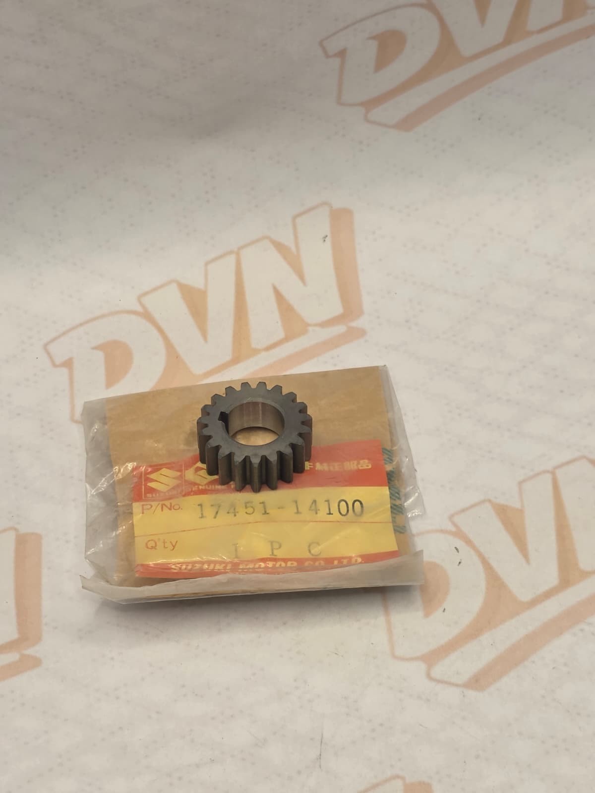 1981 SUZUKI RM125 RM 125 X 12 WATER PUMP DRIVE GEAR 17451-14100