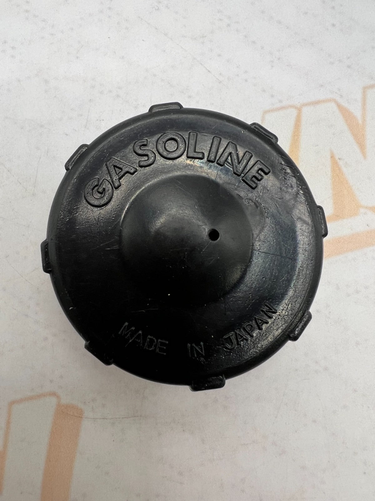 SUZUKI NOS OEM CAP,FUEL TANK 44211-27000