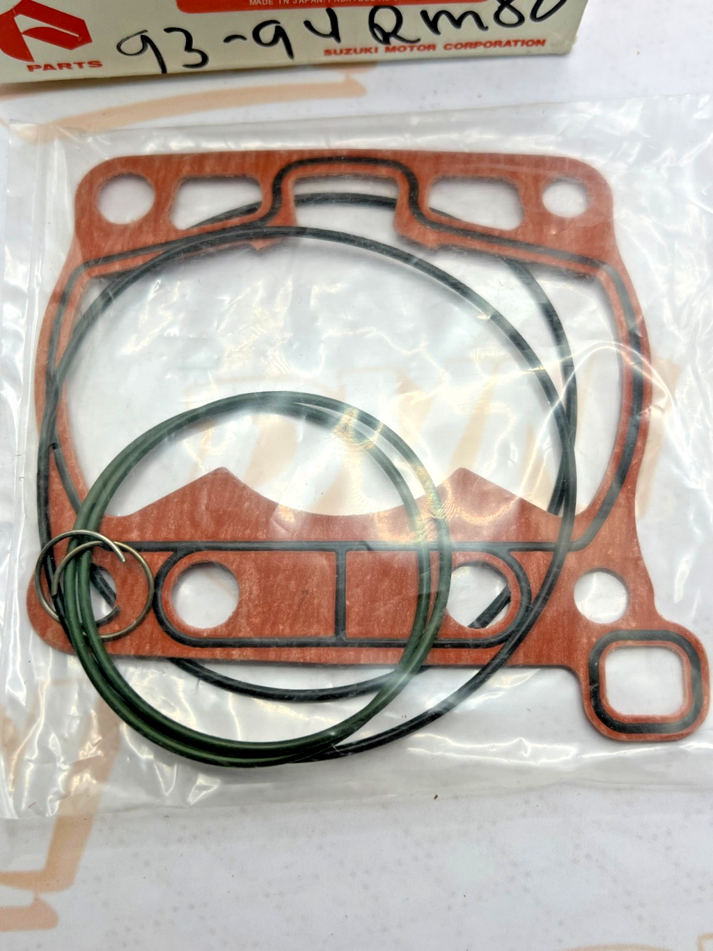 Suzuki 12100-03830 Top End Kit-less Piston --Suzuki RM 80
