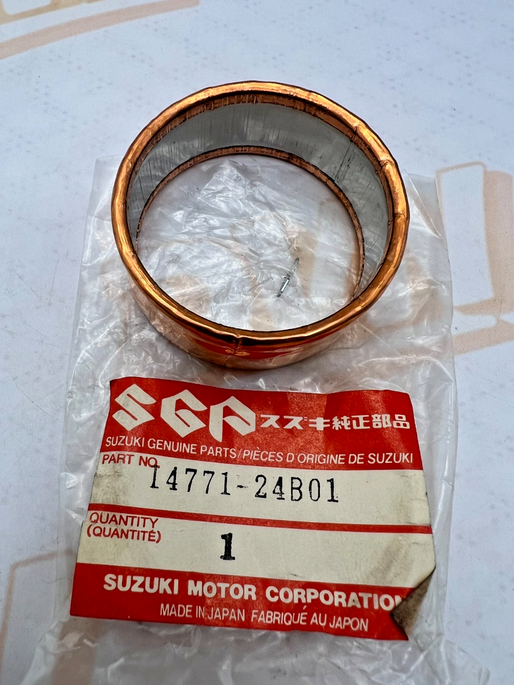 SUZUKI NOS 14771-24B01 CONNECTOR 1985-2004