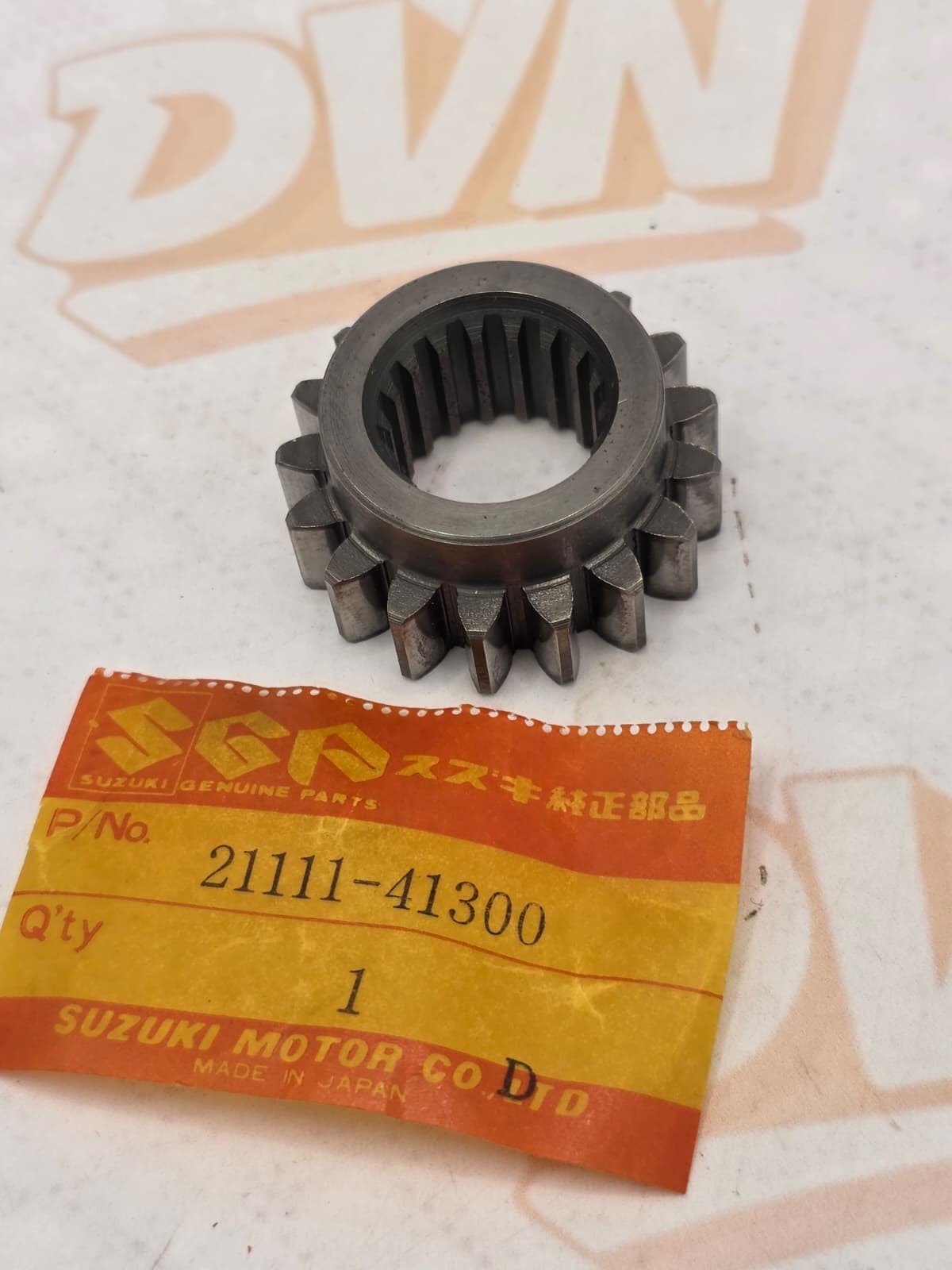 NOS Suzuki OEM Primary Drive Gear 1976 RM125 1977 RM100 21111-41300