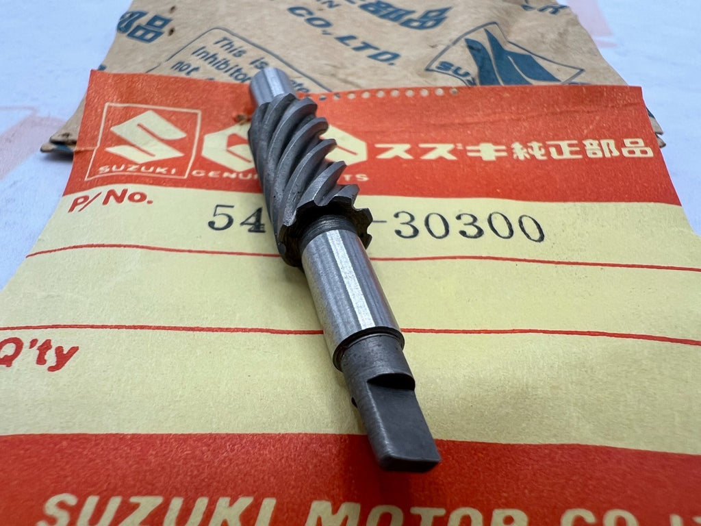 NOS OEM Suzuki 54621-30300 Speedometer Pinion Drive Gear