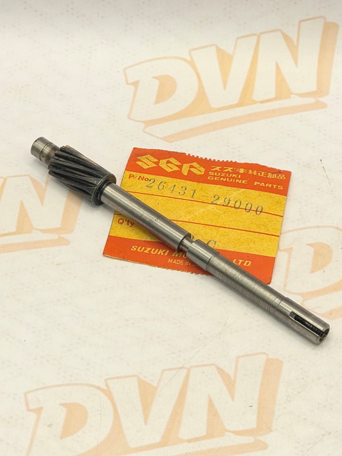 NOS NEW OEM ORIGINAL SUZUKI TS185 TACHOMETER DRIVEN GEAR 26431-29000