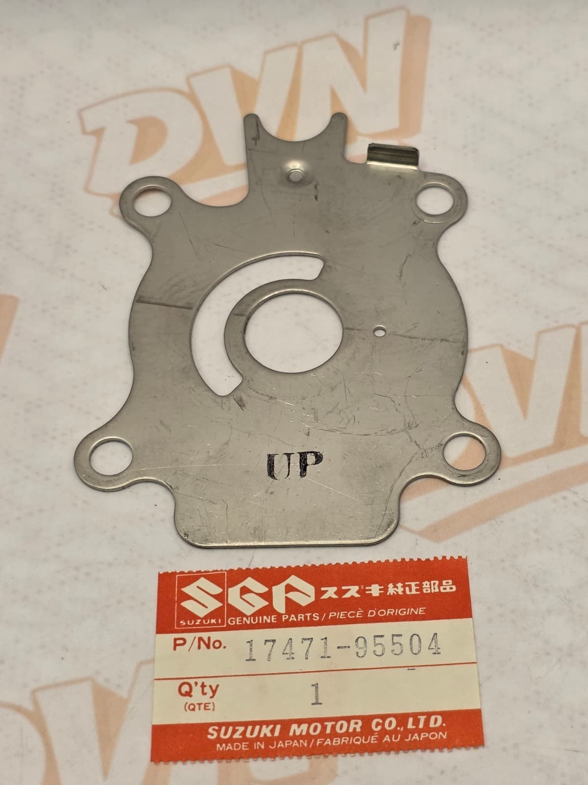 Suzuki 17471-95504 Water Pump Plate