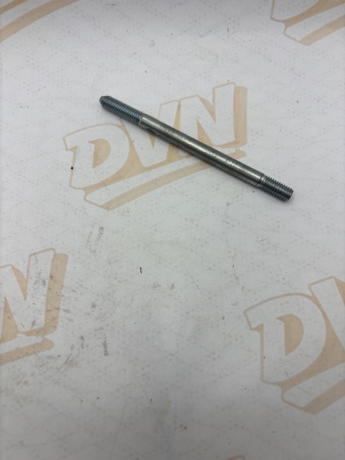 NOS GENUINE SUZUKI 1968 S32 CYLINDER STUD BOLT 09108-06003 NEW OEM