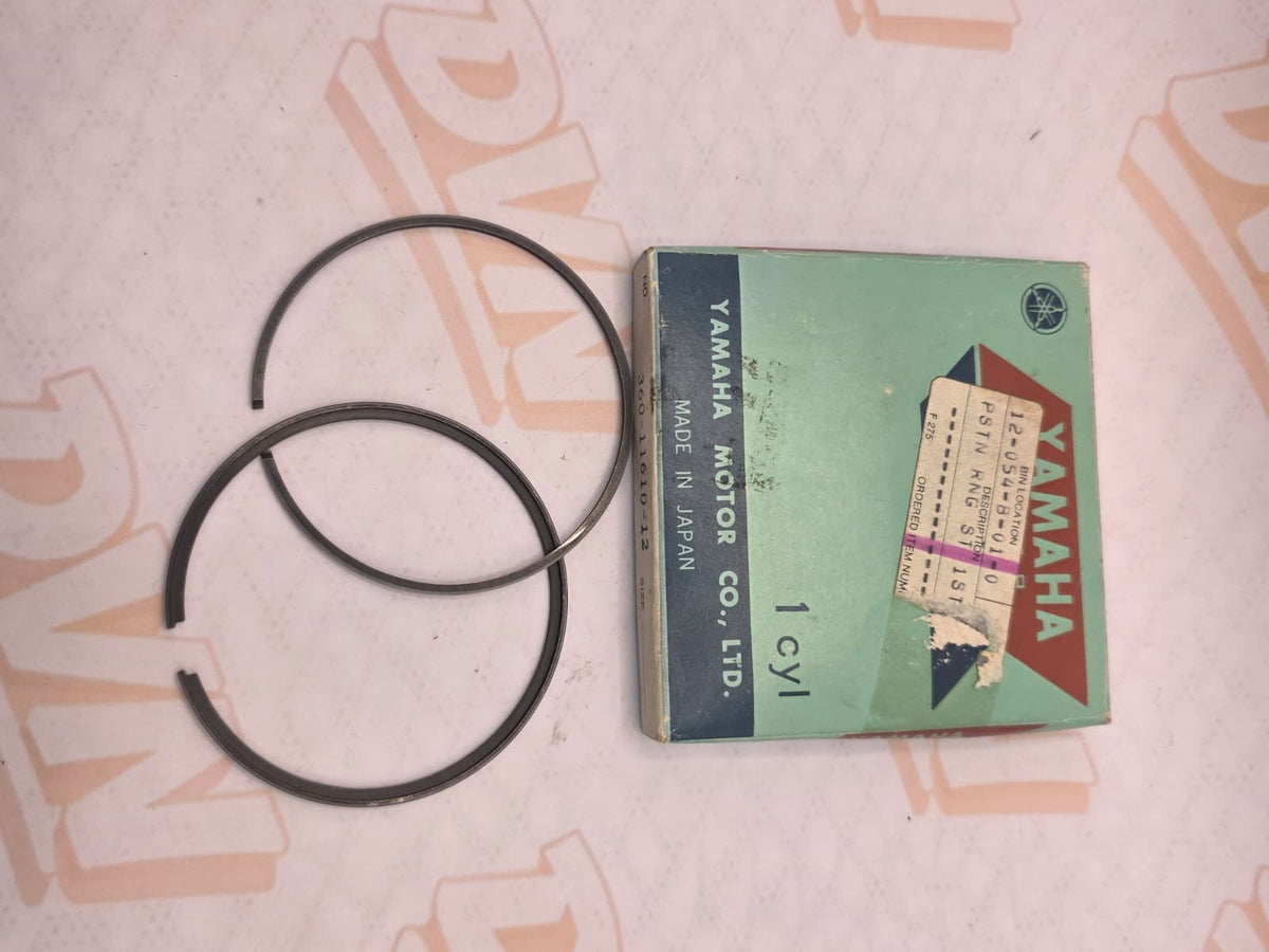 360-11610-12 yamaha piston ring set n.o.s. bin 2-8-4