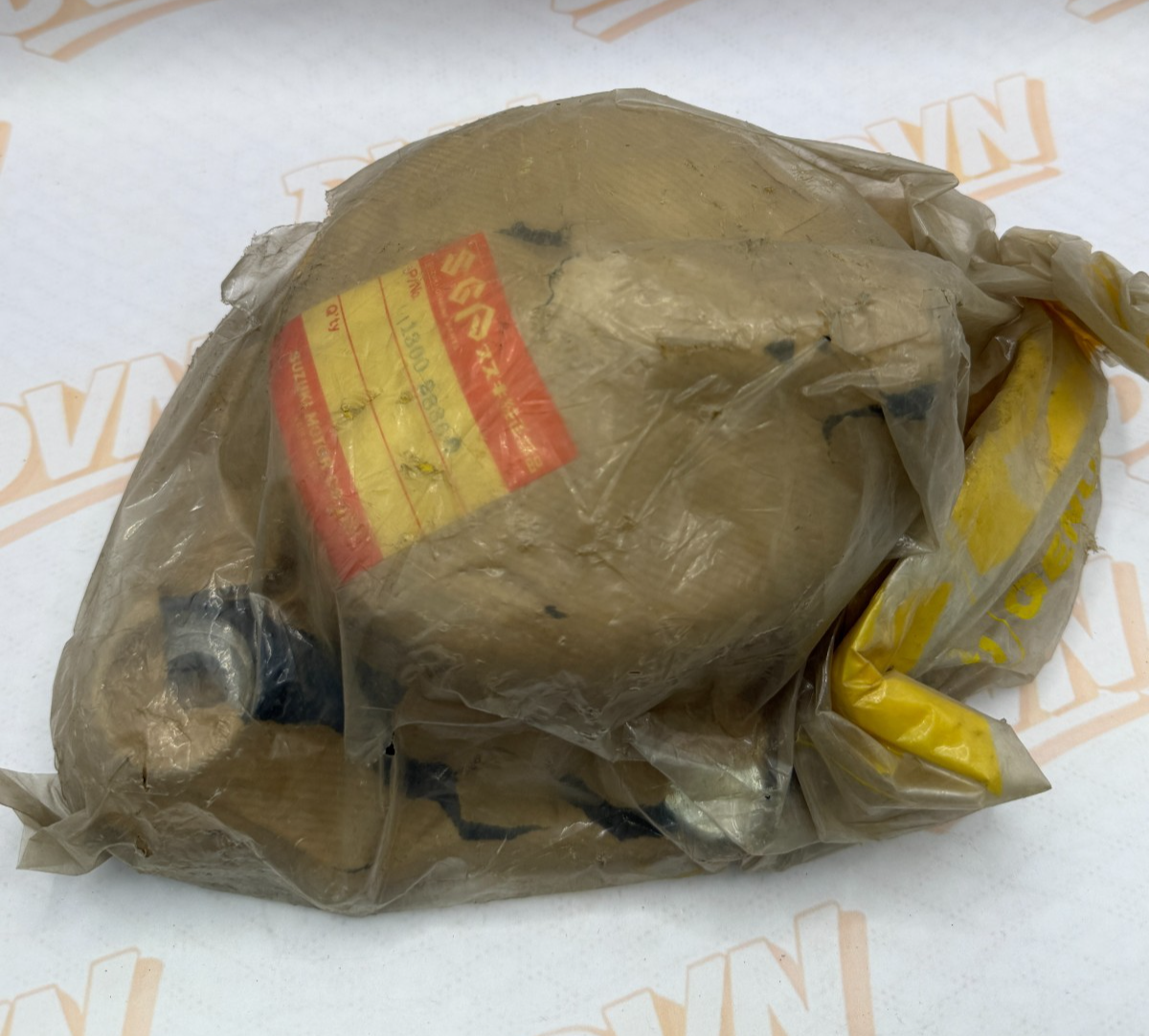 NOS 1975 Suzuki TC125 OEM Clutch Cover Engine Side Cover Assy 11300-28860