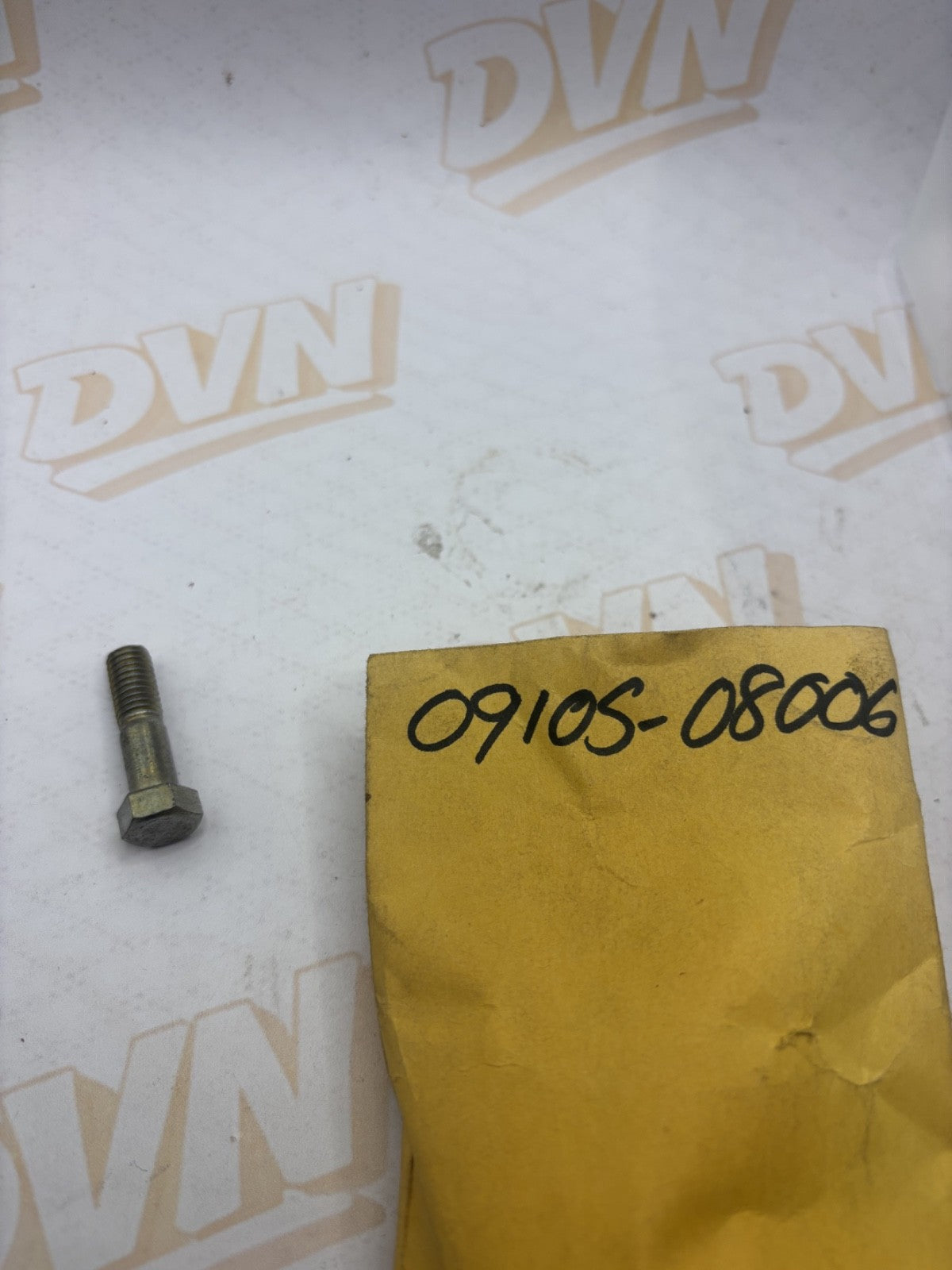 New OEM Suzuki 09105-08006 Bolt NOS