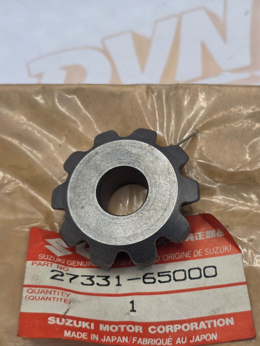 27331-65000 Suzuki Pinion,differential side 2733165000000, New Genuine OEM