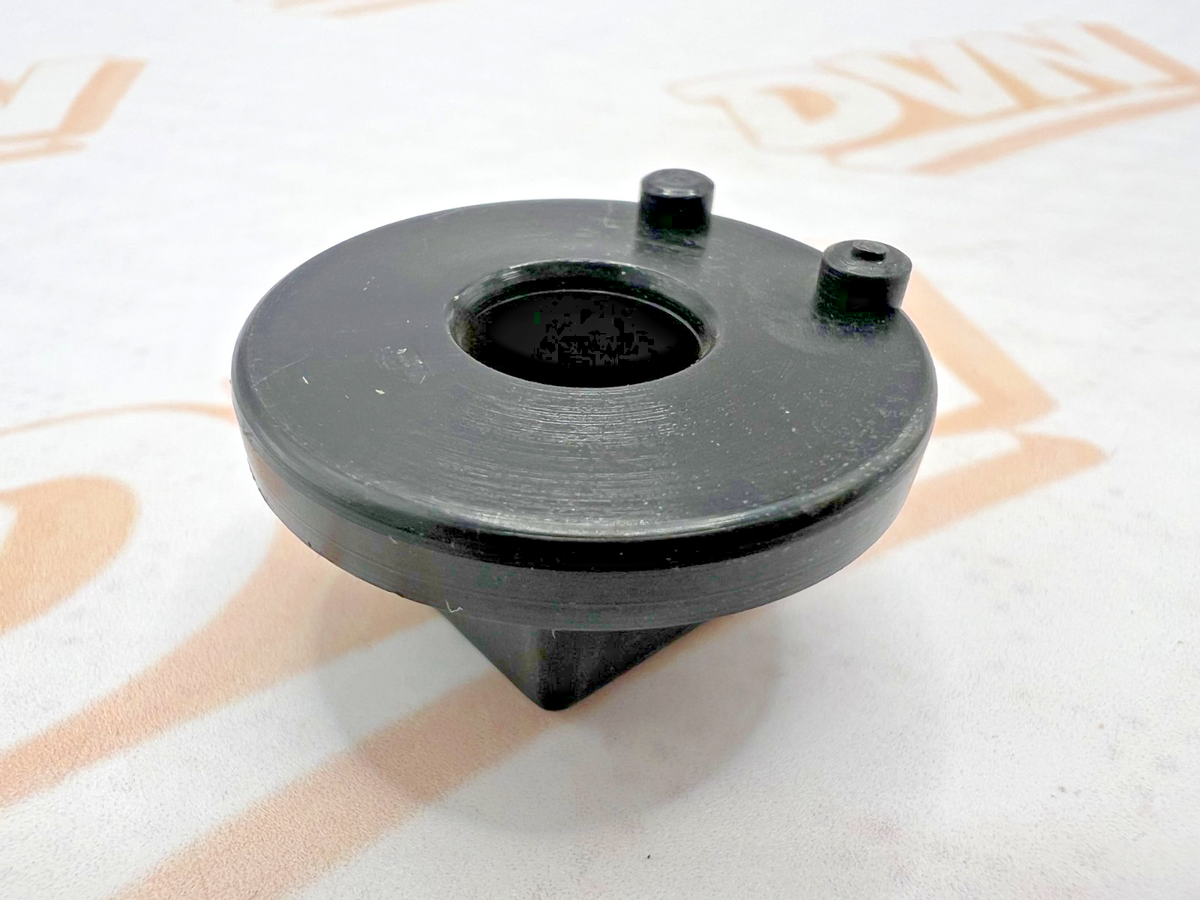 Suzuki NOS OEM 35695-32401 Spacer GN GS SP