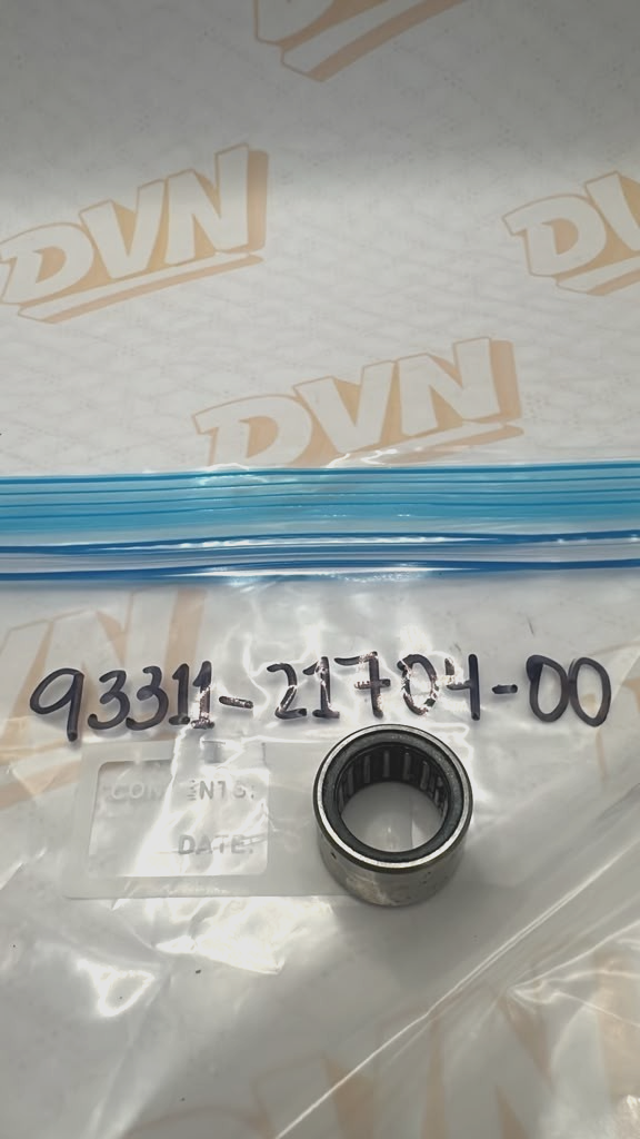 NEW YAMAHA OEM  93311-21704-00 BEARING NOS