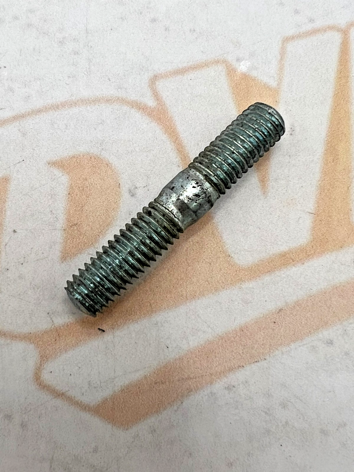 Suzuki CARB STUD BOLT 09108-06002 OEM NEW