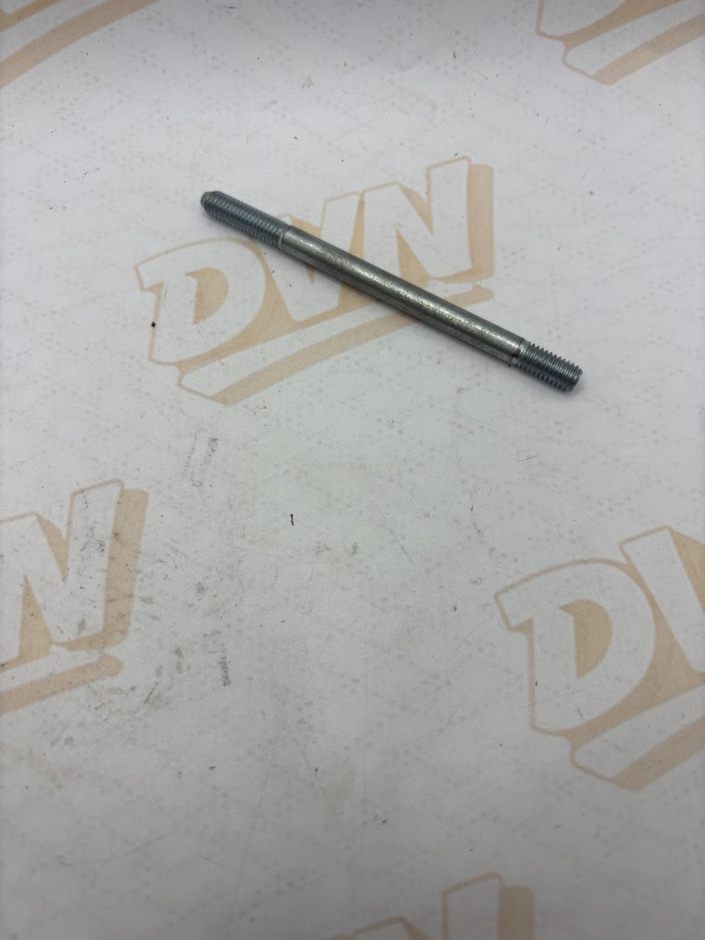NOS GENUINE SUZUKI 1968 S32 CYLINDER STUD BOLT 09108-06003 NEW OEM