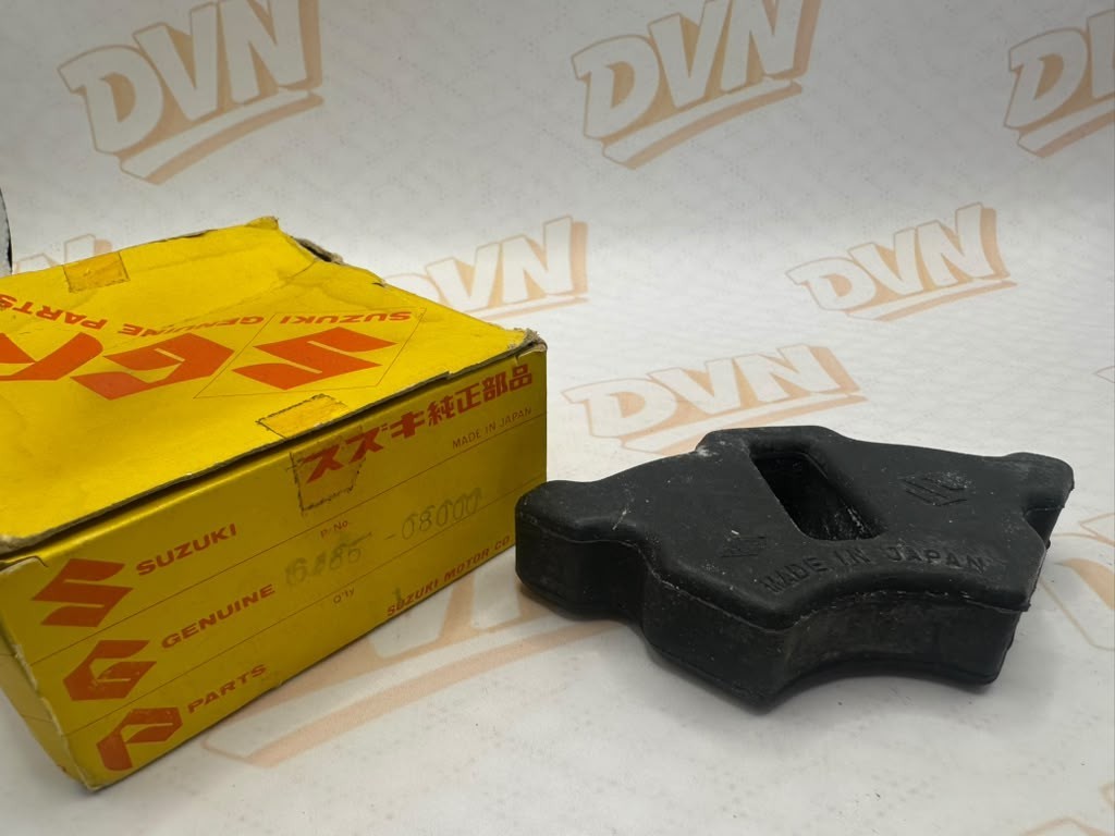 NOS NEW OEM SUZUKI 1968 S32 150 S32-2 REAR DRUM CUSHION 64651-08000