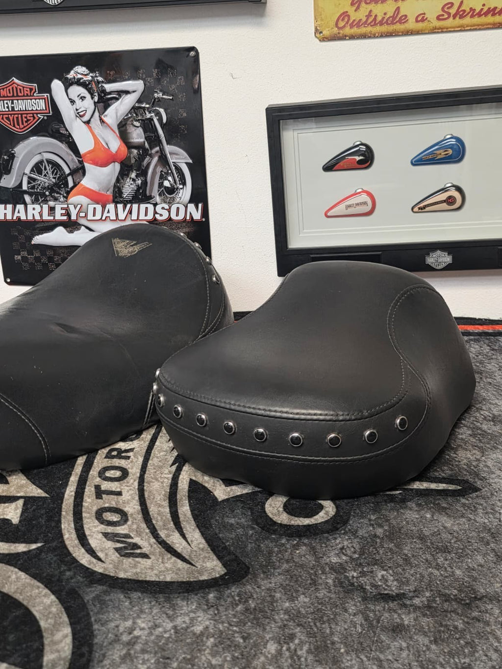 97-07 Harley DAVIDON TOURING MODELS FLHR ROAD KING PASSANGER AND DRIVER SEAT
