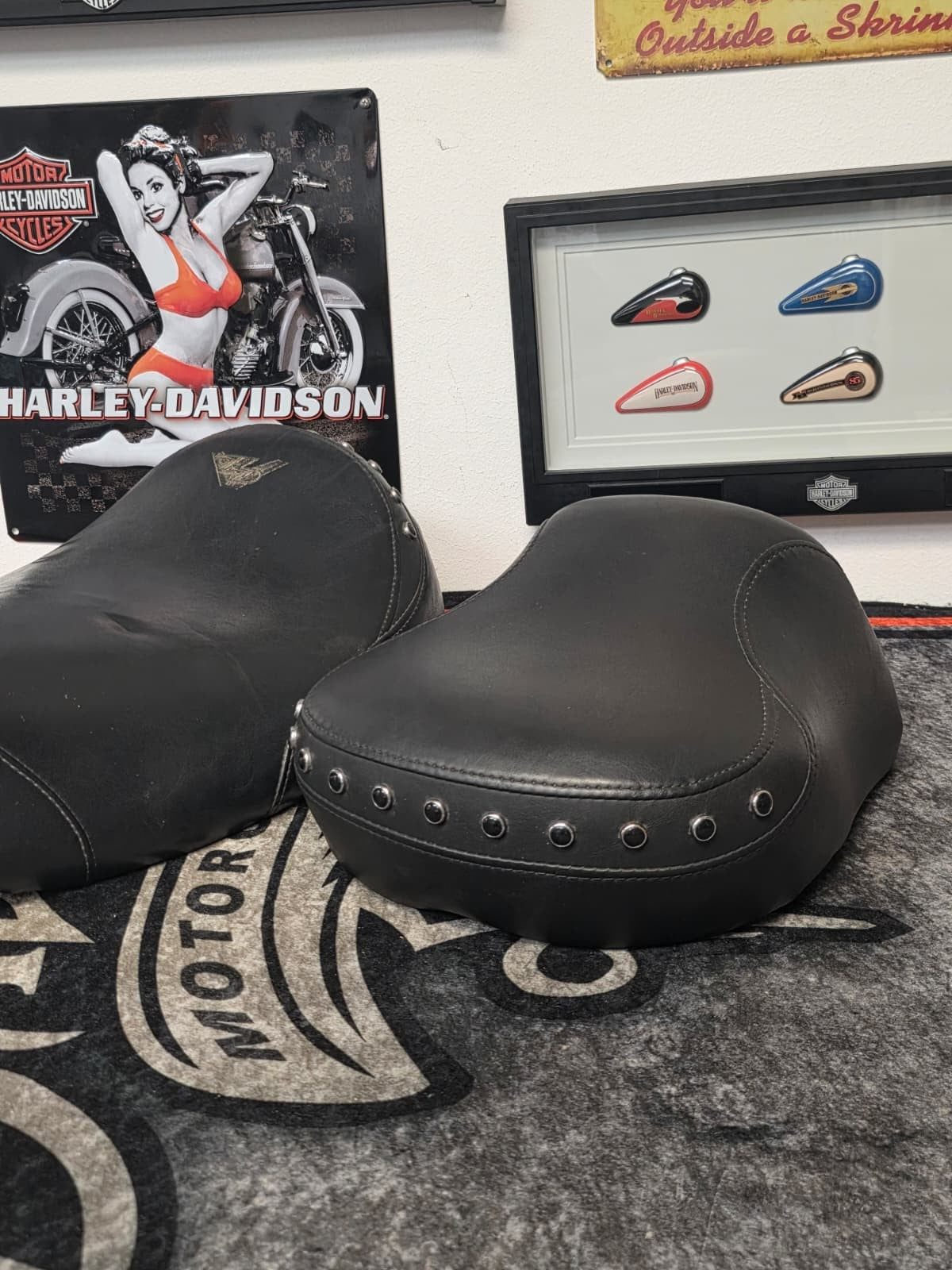 97-07 Harley DAVIDON TOURING MODELS FLHR ROAD KING PASSANGER AND DRIVER SEAT