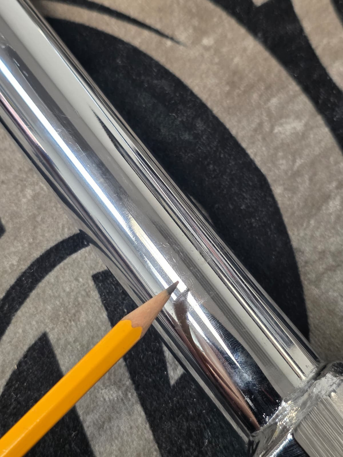 Highway Engine Guard Crash Bar For Harley Ultra Classic Limited Road Glide 09-Up