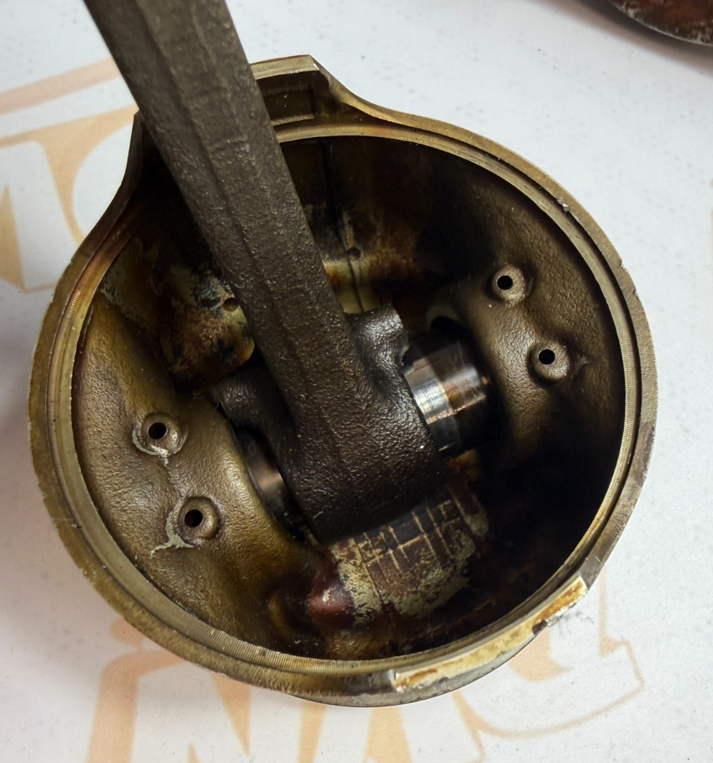 1983 Honda CB1000 OEM Engine Pistons Rings Connecting Rod Assembly 13101-MG1-670