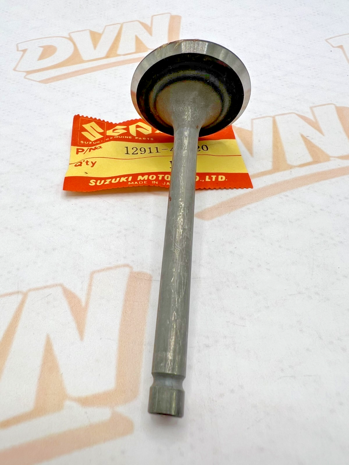 SUZUKI GS1000 GS1100 INTAKE VALVE 12911-49020