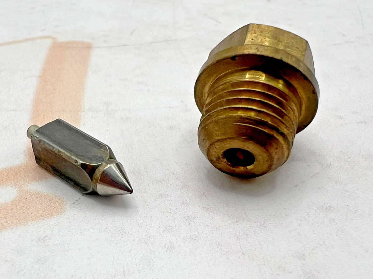 suzuki valve NOS OEM needle 13370-30630