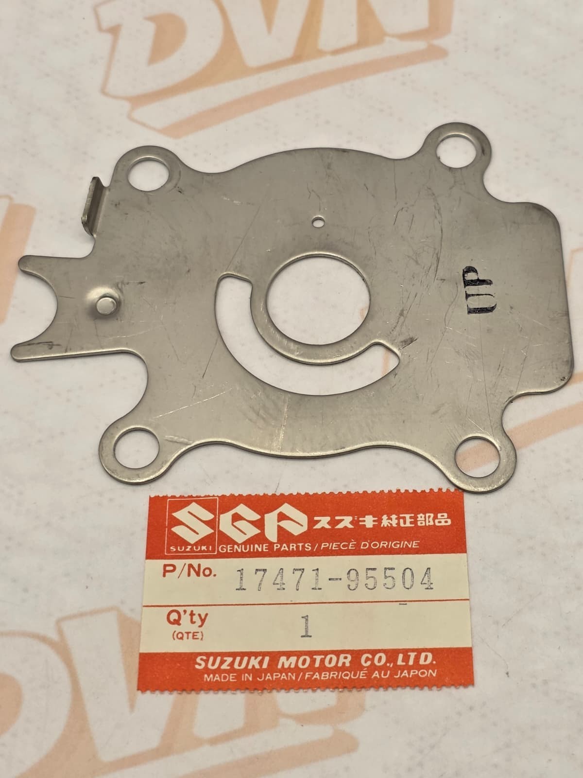 Suzuki 17471-95504 Water Pump Plate