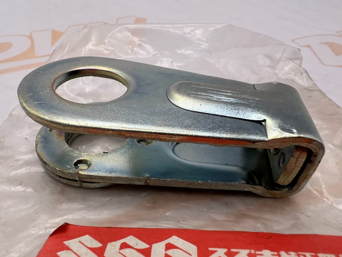 SUZUKI NOS OEM CHAIN ADJUSTER  NOS 61410-28004