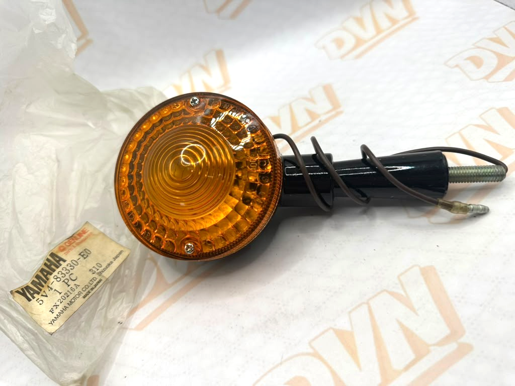 New OEM Yamaha 5V4-83330-E0 Turn Signal Assembly NOS
