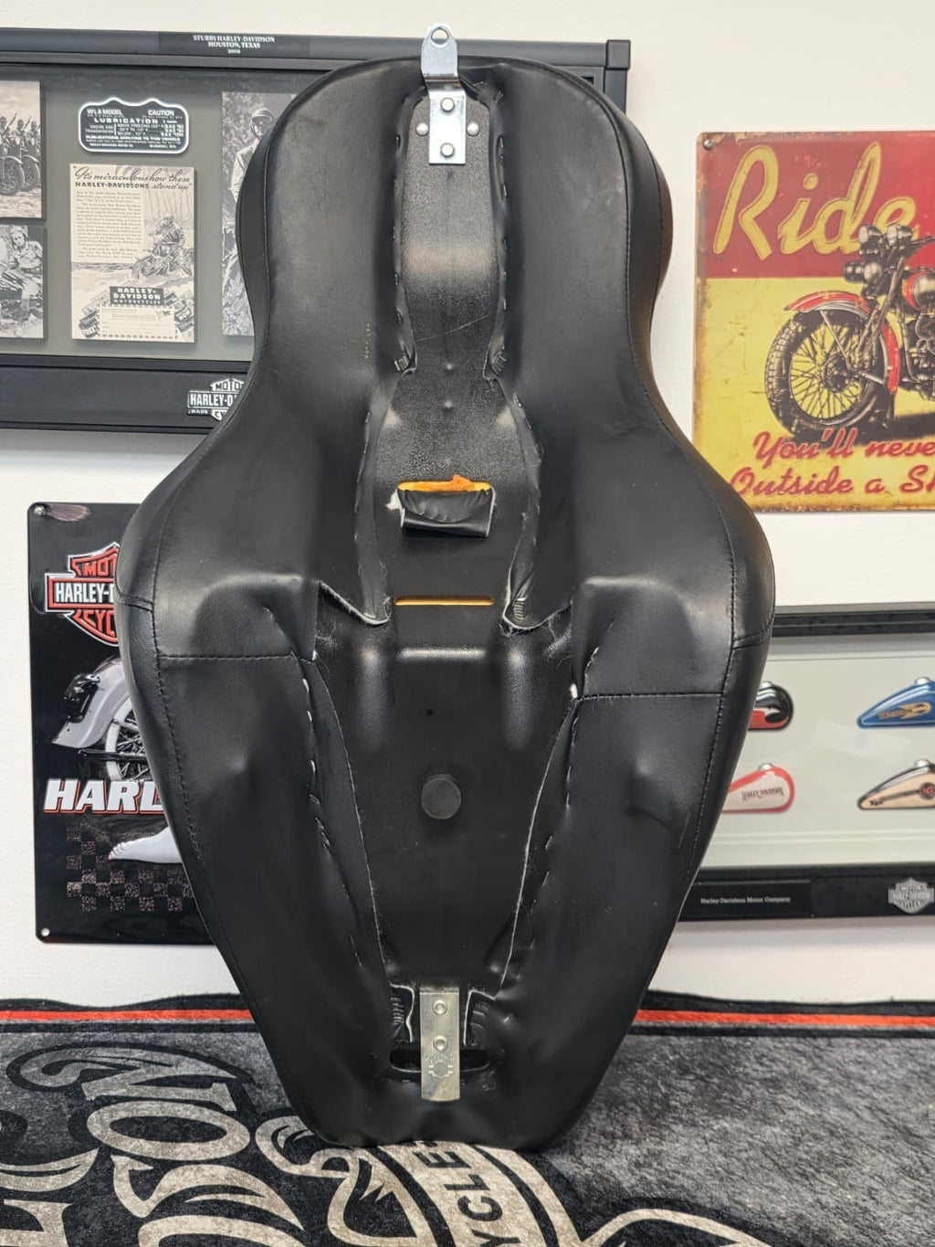 OEM 07-09 SPRINGER CVO Slim Deep Bucket Sundowner Seat Maximum Comfort