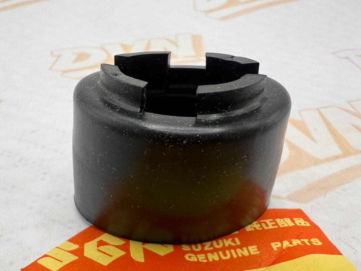 SUZUKI GT125GT185TC125TC185TS125TS185TS400 COVER IGNITION SWITCH 37128-36001