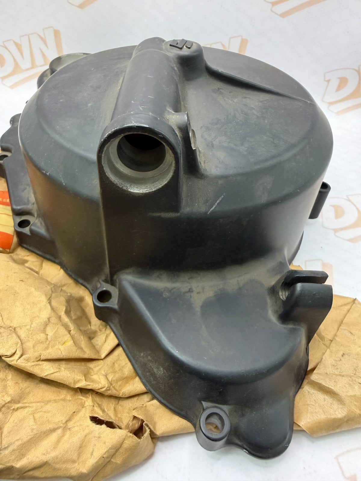 Suzuki TM 250 TM250 Clutch Cover 11300-30851  1972-1973