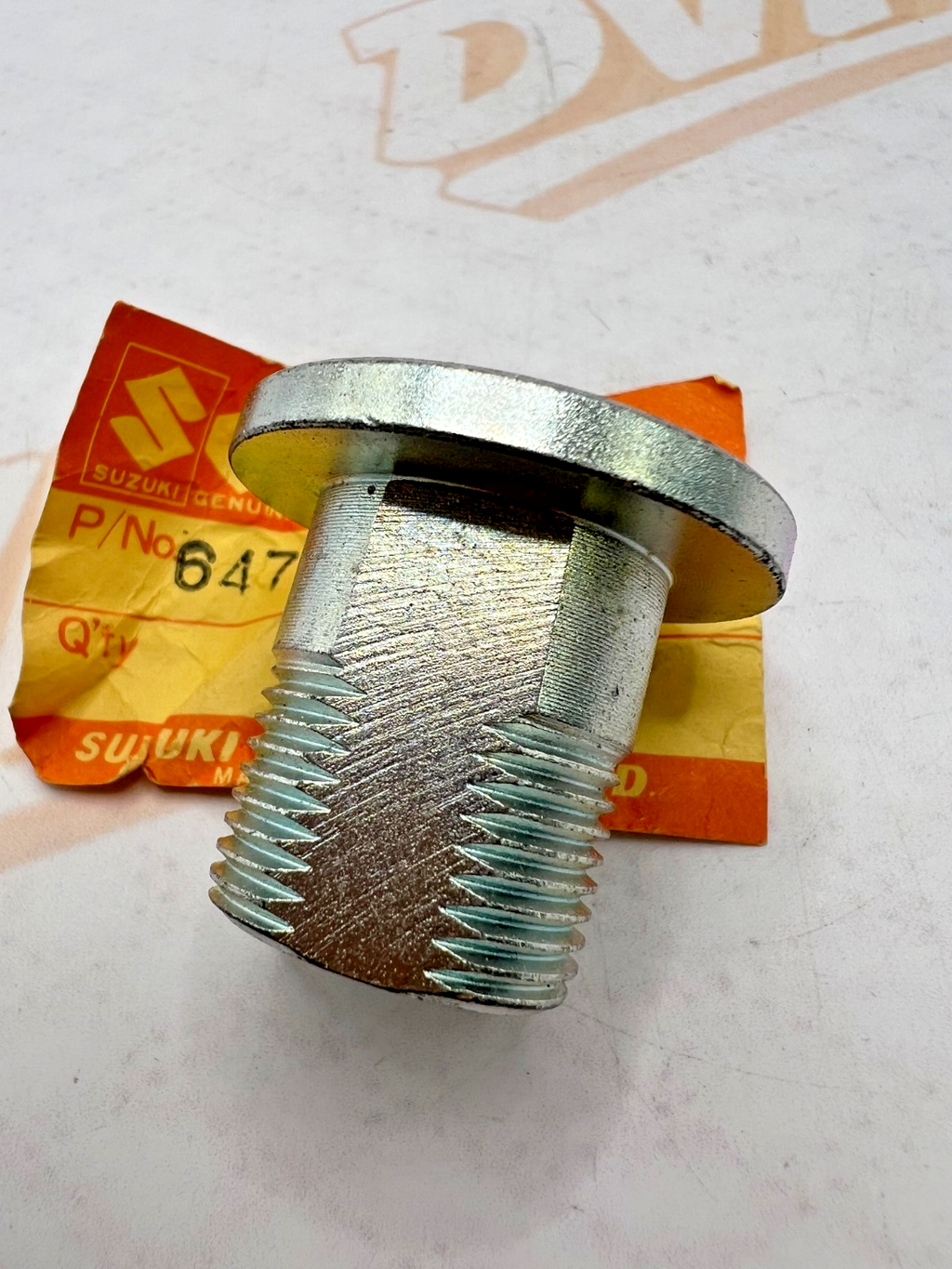 SUZUKI PE175/RM125 RHS CHAIN ADJUSTER SPACER NOS OEM 64791-40200 1980