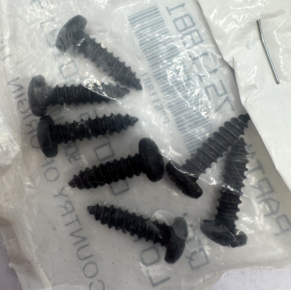 Polaris NEW OEM Screw, Part-(7511881)