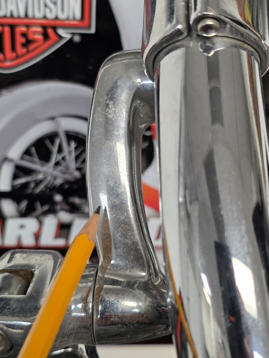 00-2003 Harley DAVISON Softail Engine Guard Crash Cage Bar CHROME