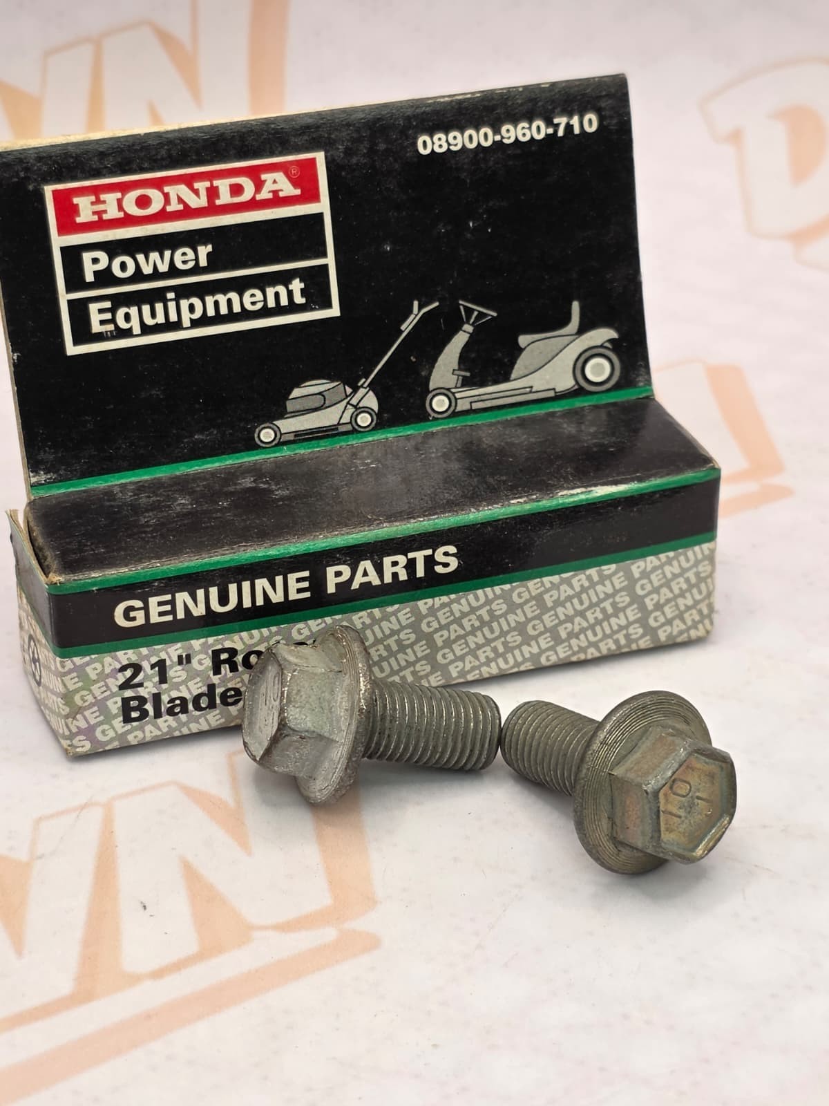 NOS Honda Lawn Mower 21" Rotary Blade 10X20 Hex Bolts 08900-960-710 Qty 2