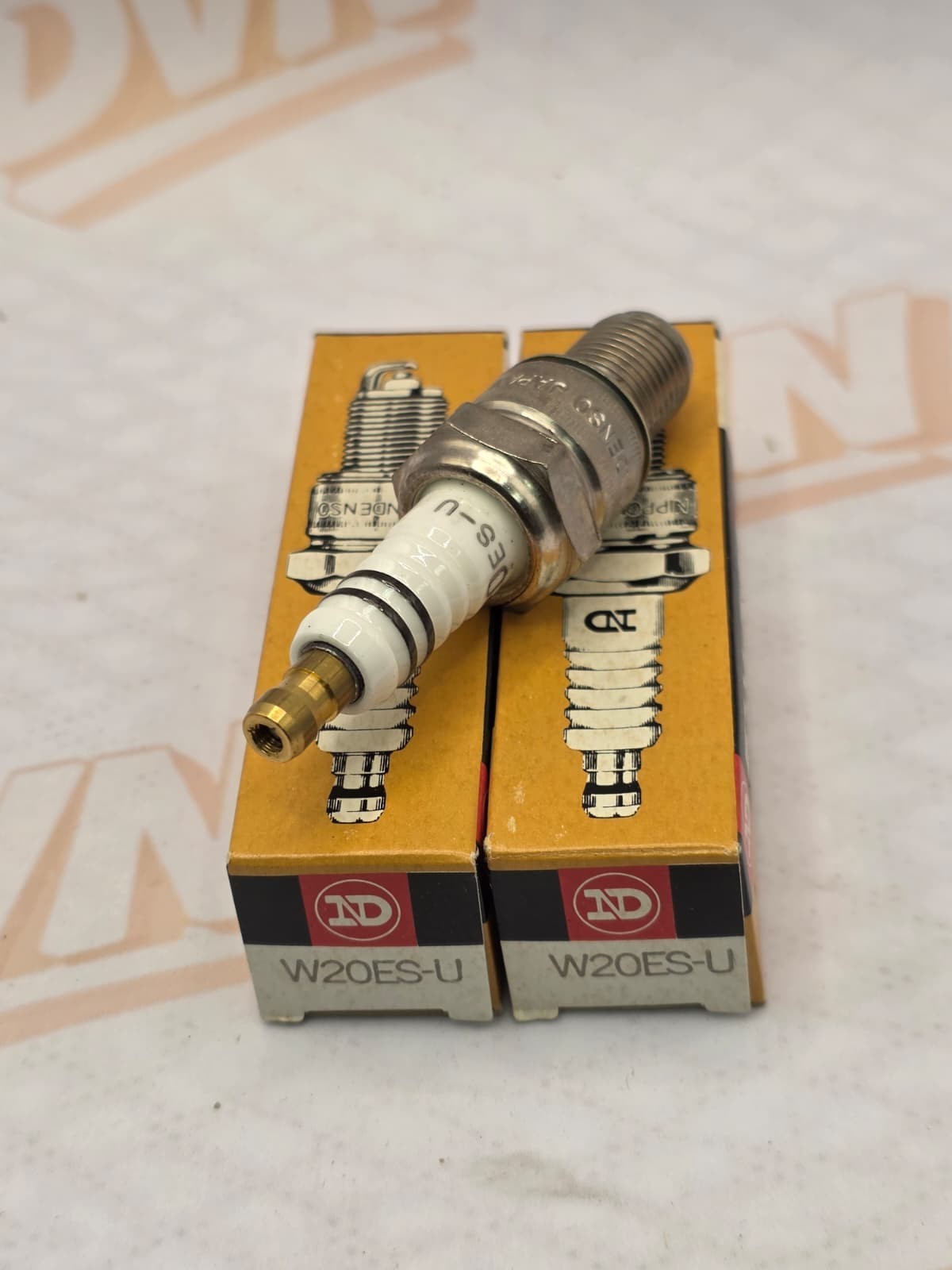 DENSO 3051 Spark Plug - W20ES-U