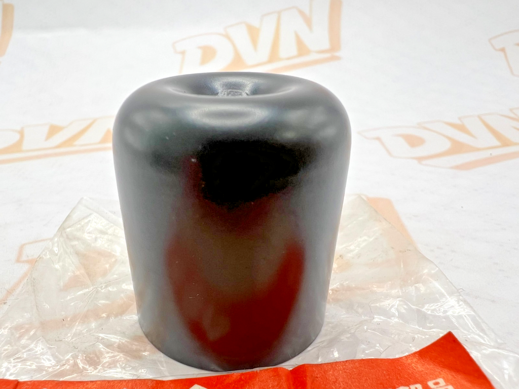NOS Suzuki OEM Balancer Cap 1986-1988 GSX-R1100 1986-1987 GSX-R750 56274-31300