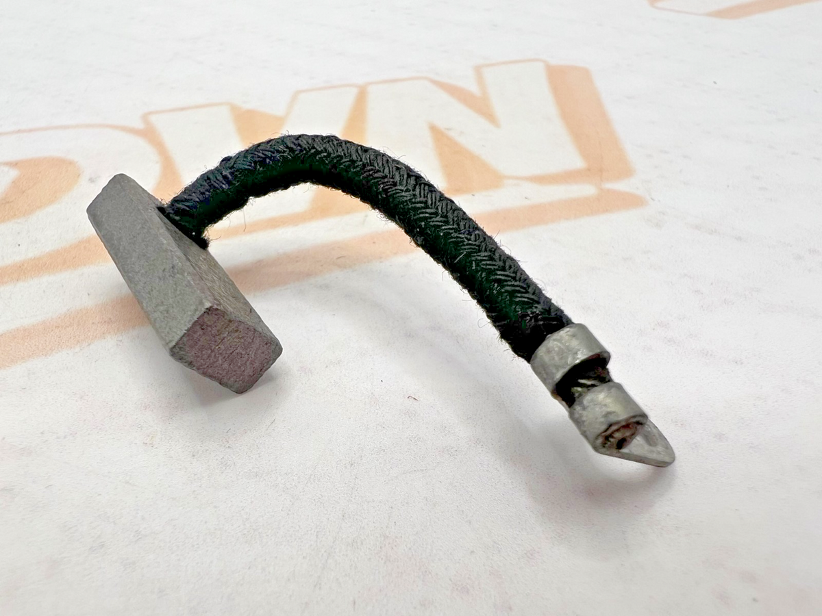 SUZUKI NOS OEM BRUSH,CARBON Manufacturer Part Number: 31631-35110