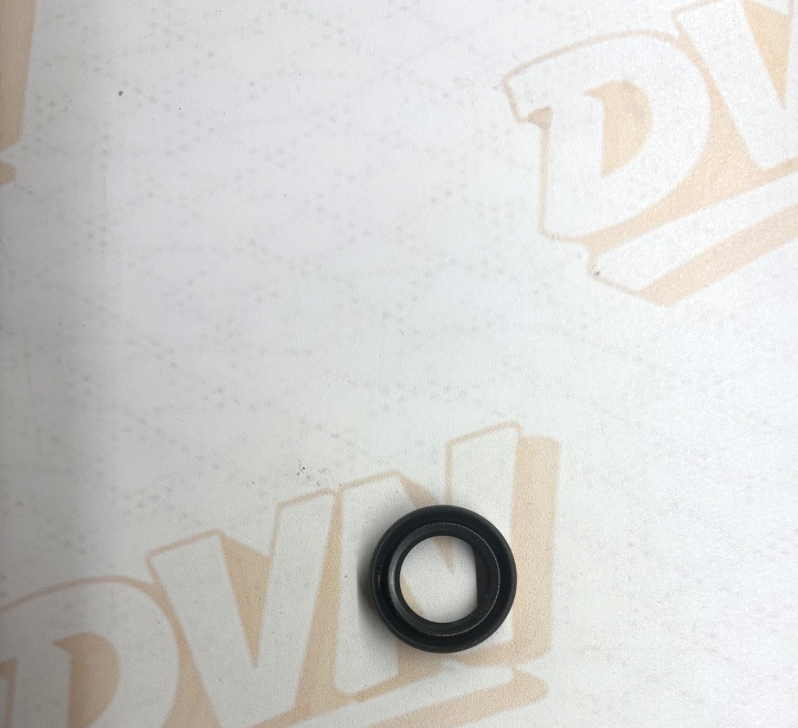 NOS Kawasaki Ninja Oil Seal 92049-1186